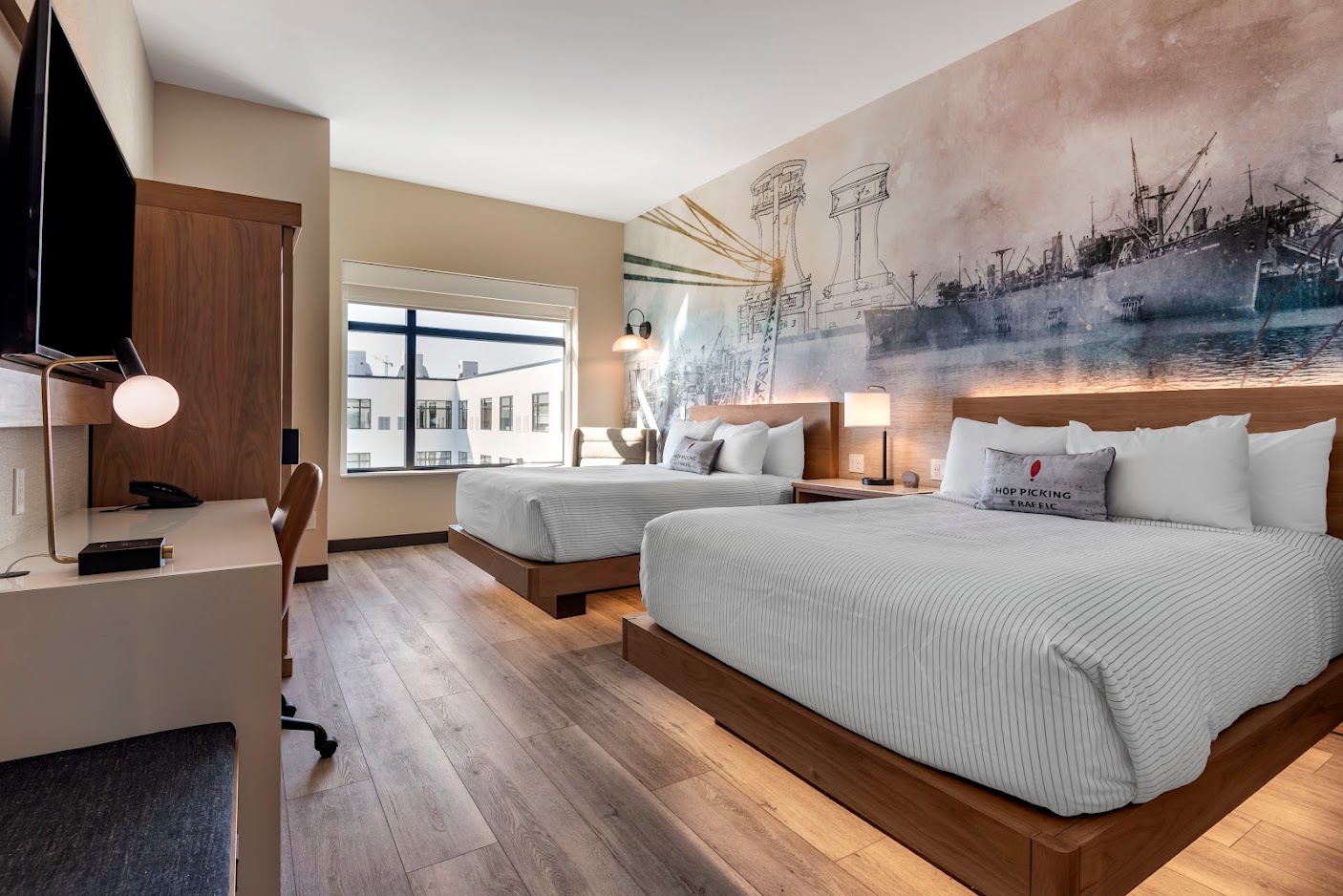 Cambria Hotel Portland Downtown – Old Port