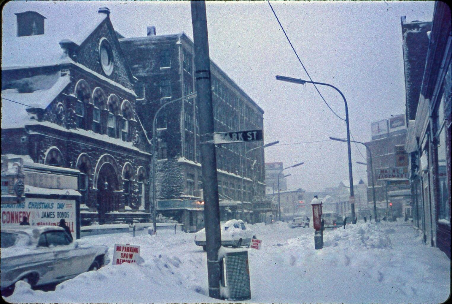 Baxter Library Building in 1966